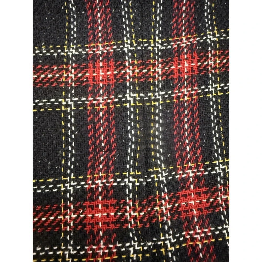 Talbots Aberdeen Plaid Tweed Wool Blend Black‎ Red Blazer Womens Size 12P Petite